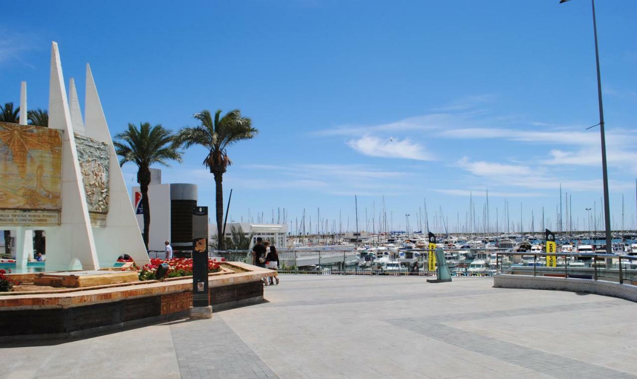 טורבייחה Casablanca Penthouse Apartment With Private Roof Terrace 70M2 מראה חיצוני תמונה